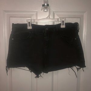 Black old navy shorts! Great condition!